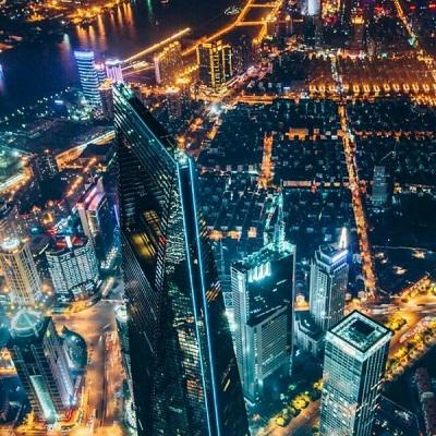 【图集】深圳公共交通须持48小时核酸证明 市民排队检测